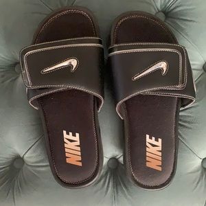 Men’s Black Nike Slides
